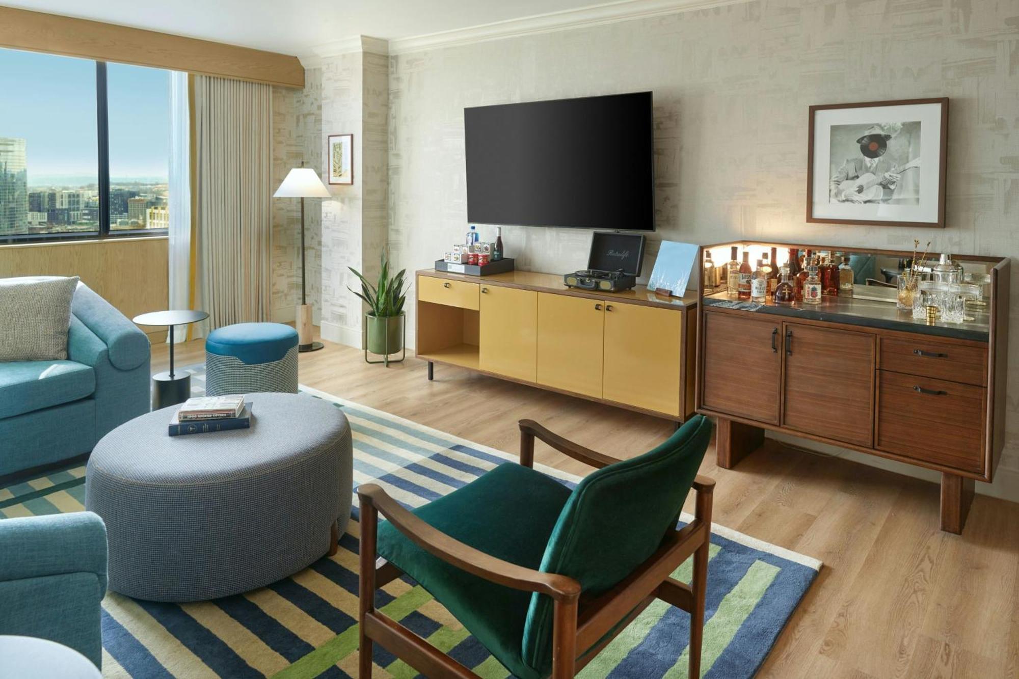 เชอราตัน แกรนด์ แนชวิลล์ ดาวน์ทาวน์ Hotel ภายนอก รูปภาพ